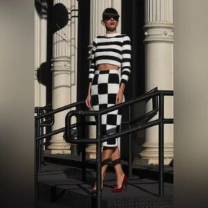 BCBGMaxAzria Black and White Checkerboard Midi Pencil Skirt